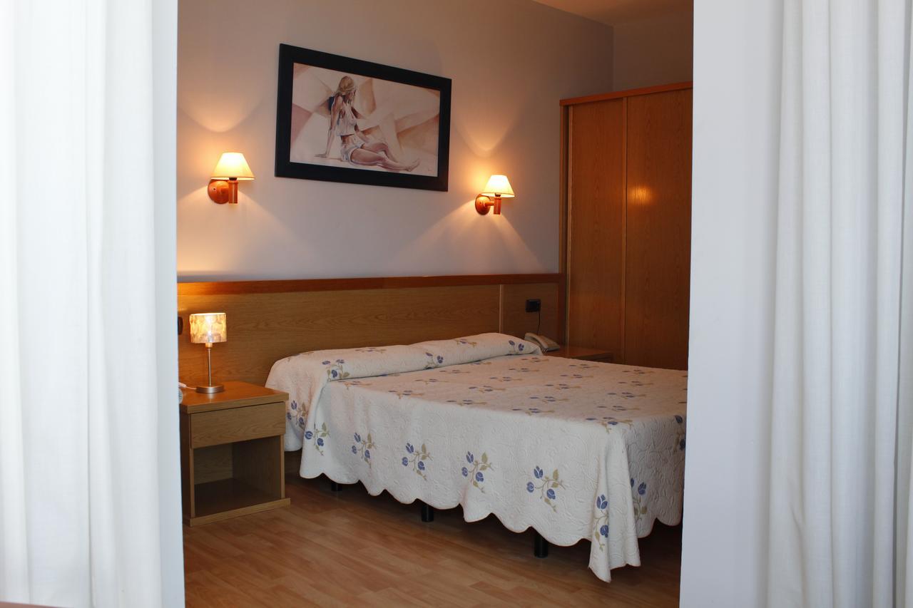 Hotel Soraya Suances Bagian luar foto