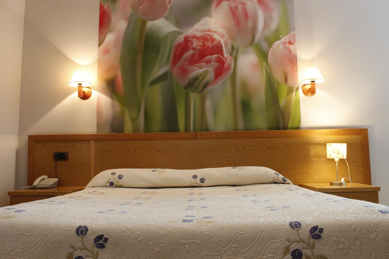 Hotel Soraya Suances Bagian luar foto